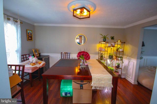 6 KINGSLEY AVE, Marlton, NJ 08053