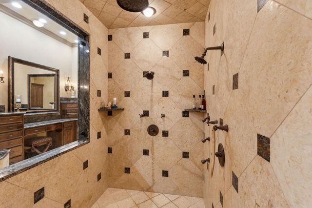 6725 Northwood Road, Dallas, TX 75225