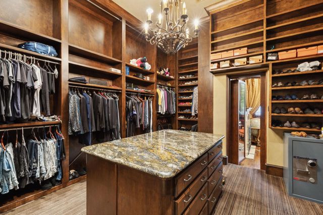 6725 Northwood Road, Dallas, TX 75225