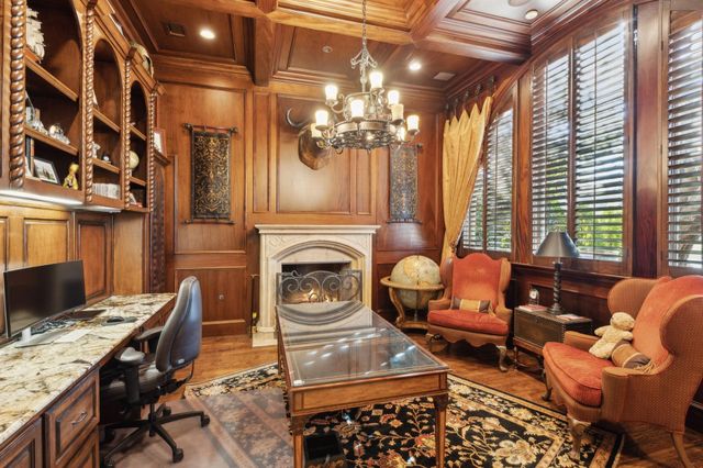 6725 Northwood Road, Dallas, TX 75225