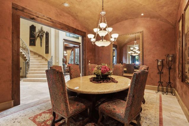 6725 Northwood Road, Dallas, TX 75225