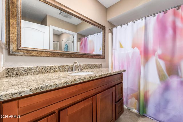 217 LEISURE WORLD --, Mesa, AZ 85206