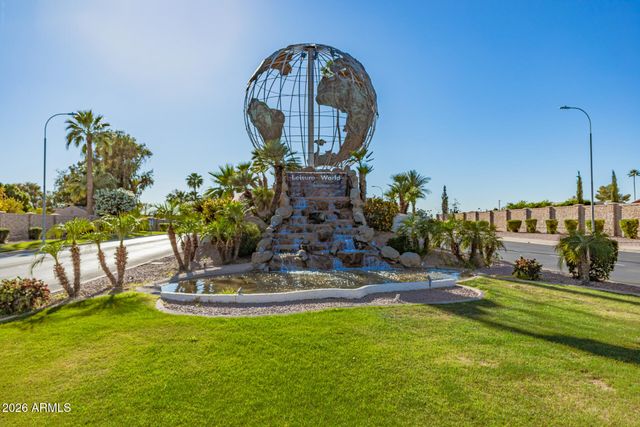 217 LEISURE WORLD --, Mesa, AZ 85206