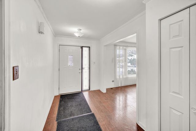 744 Academy Avenue, Matteson, IL 60443