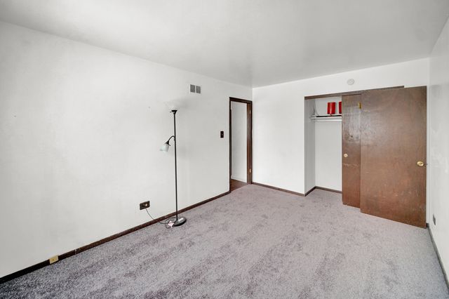 744 Academy Avenue, Matteson, IL 60443