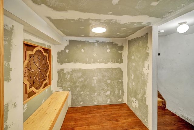 744 Academy Avenue, Matteson, IL 60443