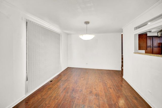 744 Academy Avenue, Matteson, IL 60443