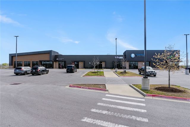 504 E Centerton Boulevard Suite 570, Centerton, AR 72719