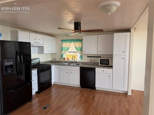 804 N Raynolds Avenue, Canon City, CO 81212