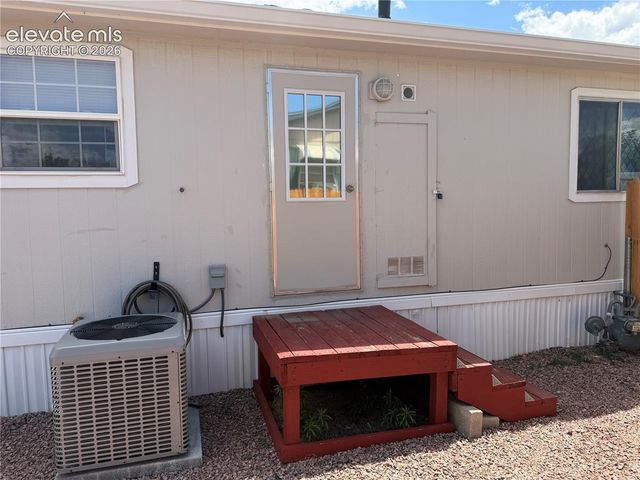 804 N Raynolds Avenue, Canon City, CO 81212