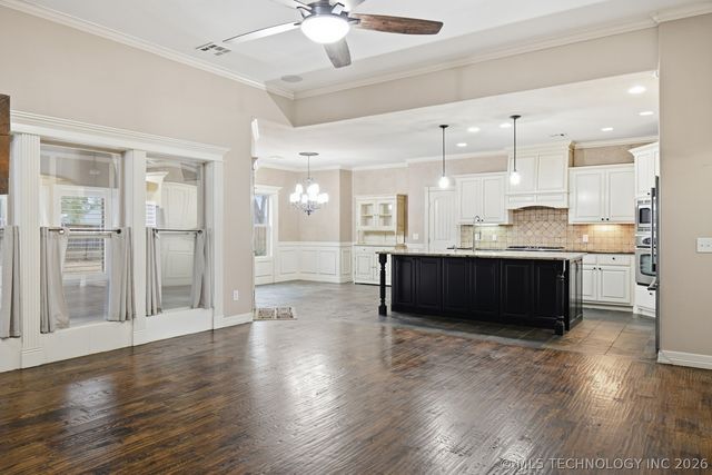 2317 E 138th Street S, Bixby, OK 74008