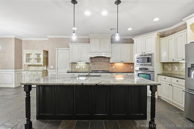 2317 E 138th Street S, Bixby, OK 74008