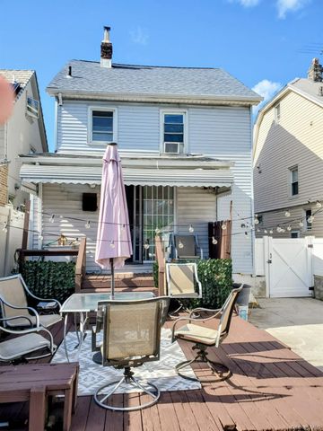 14706 15th Drive, Whitestone, NY 11357