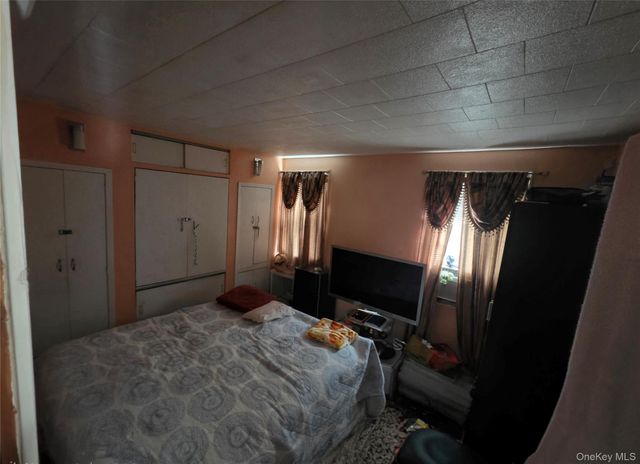 14706 15th Drive, Whitestone, NY 11357