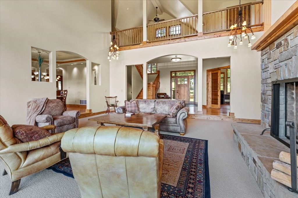 5868 Sinclair Creek Road, Eureka, MT 59917 photo 9