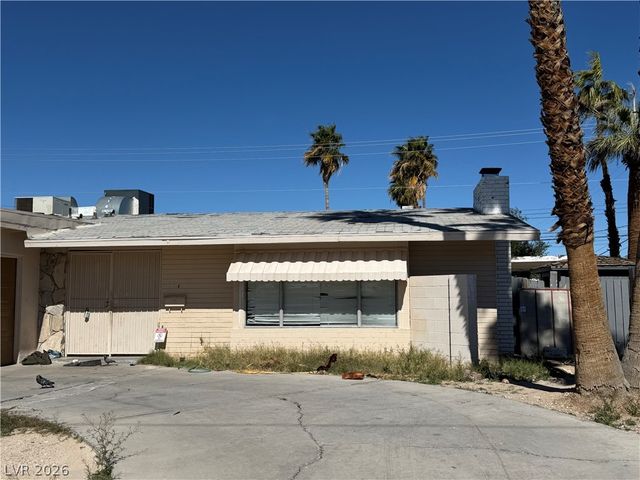 1626 Golden Arrow Drive, Las Vegas, NV 89169
