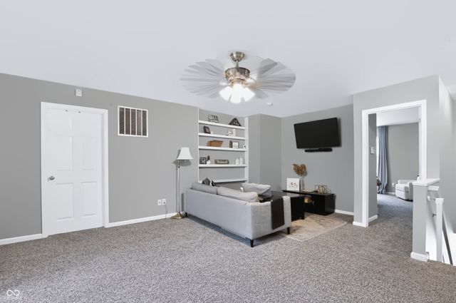 7696 Mistflower Lane, Noblesville, IN 46062
