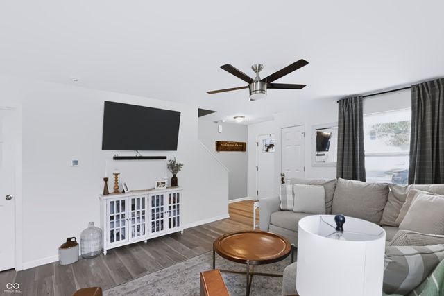 7696 Mistflower Lane, Noblesville, IN 46062