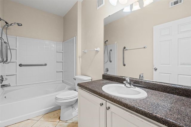 4802 51ST STREET W 214, Bradenton, FL 34210