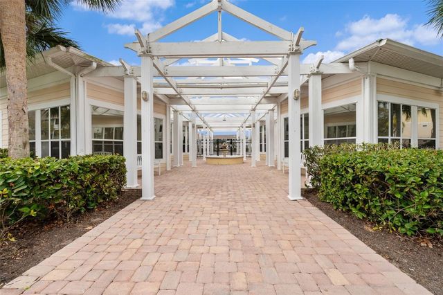 4802 51ST STREET W 214, Bradenton, FL 34210