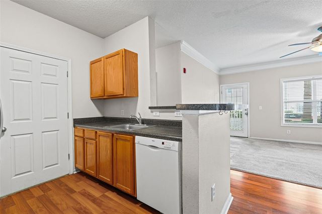 4802 51ST STREET W 214, Bradenton, FL 34210
