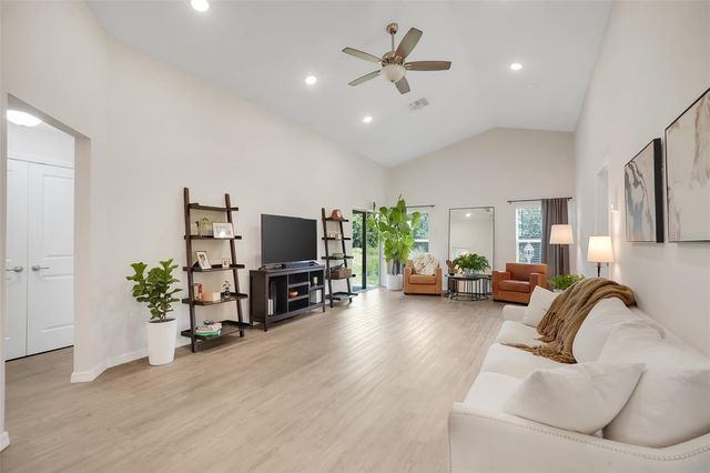 3050 SUNSCAPE TERRACE, Groveland, FL 34736