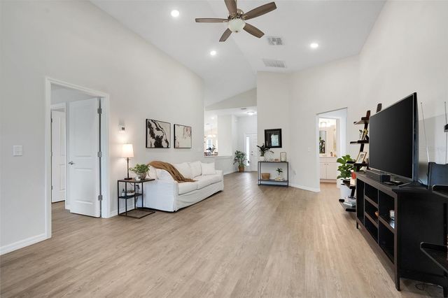 3050 SUNSCAPE TERRACE, Groveland, FL 34736