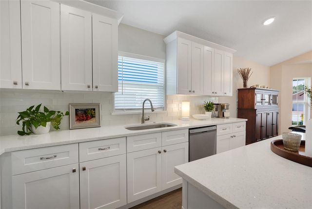 3050 SUNSCAPE TERRACE, Groveland, FL 34736