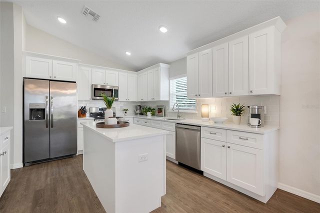 3050 SUNSCAPE TERRACE, Groveland, FL 34736