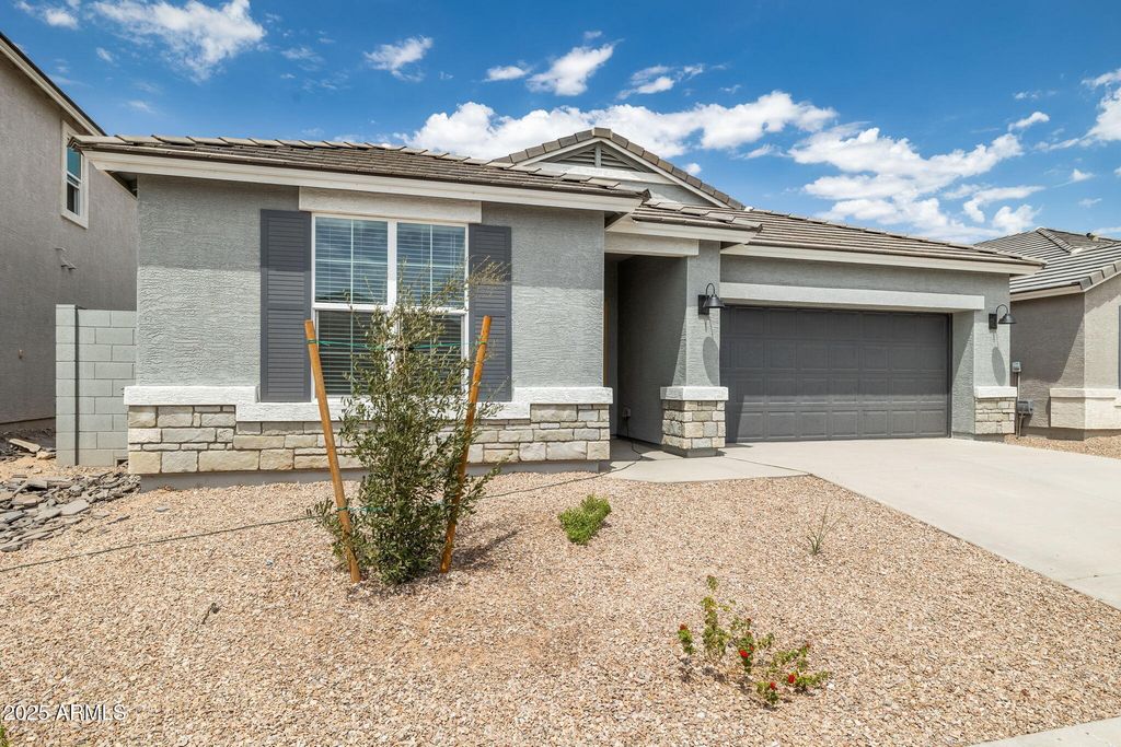10023 N 176TH Avenue, Waddell, AZ 85355