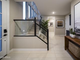 2121 W SONORAN DESERT Drive 166, Phoenix, AZ 85085