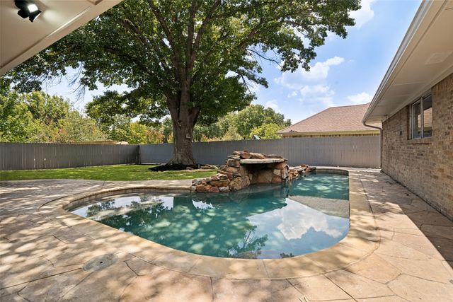 3402 Carla Drive, Rowlett, TX 75088