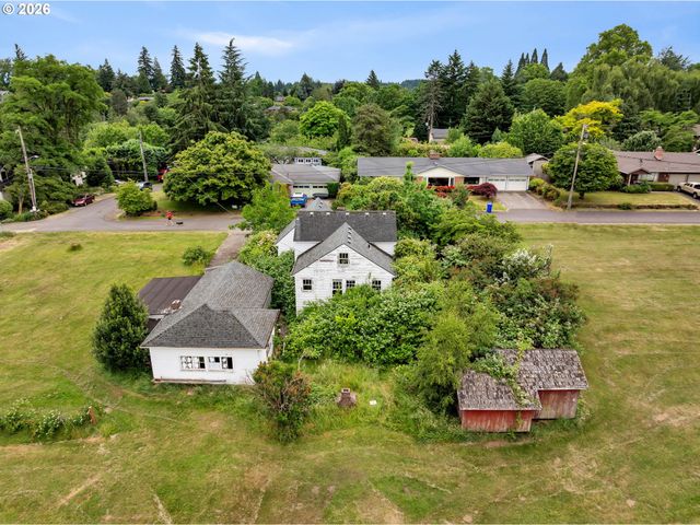 2119 Sw NEVADA Ct, Portland, OR 97219