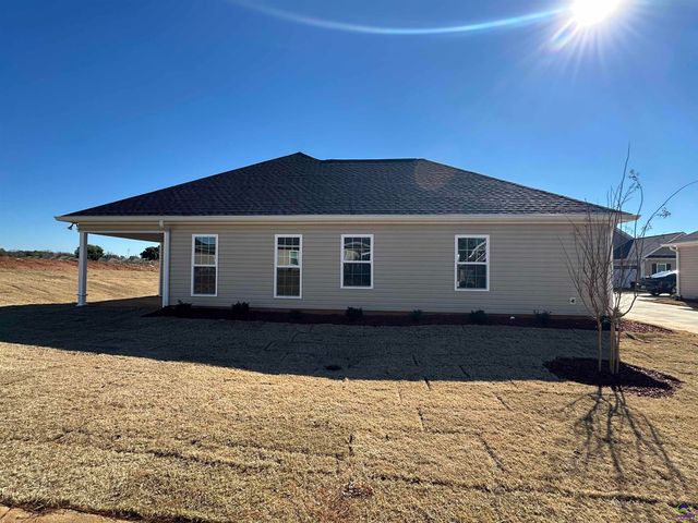 1801 Quail Ridge Lane, Perry, GA 31069