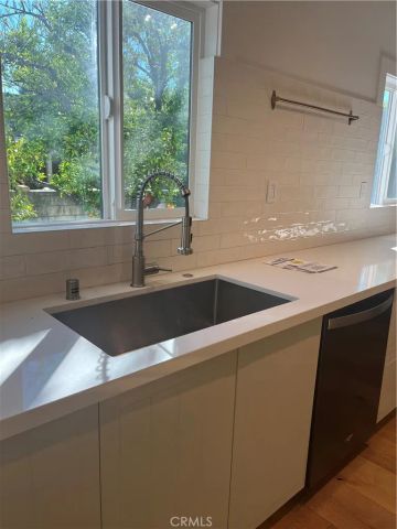 660 Devirian, Altadena, CA 91001