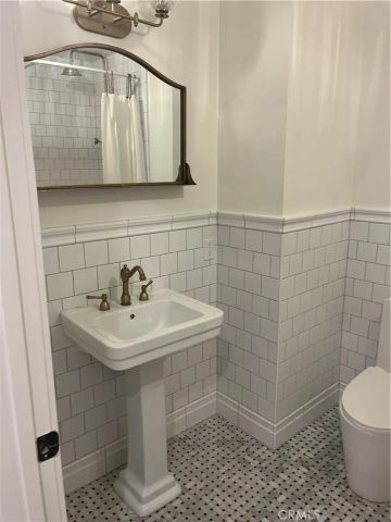 660 Devirian, Altadena, CA 91001