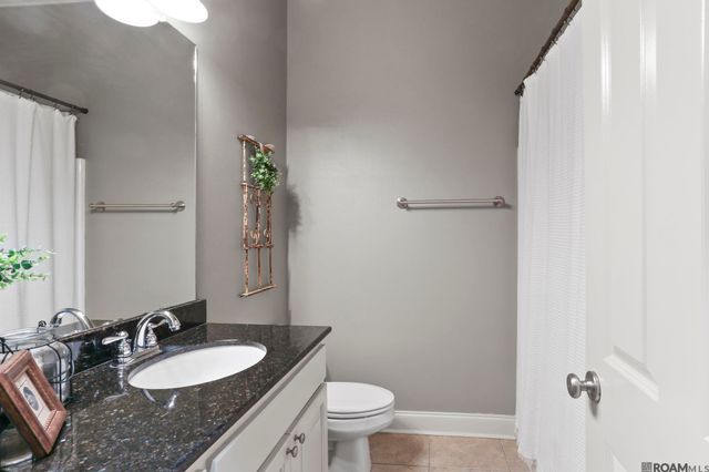 5826 Nature Trail Dr, Baton Rouge, LA 70817