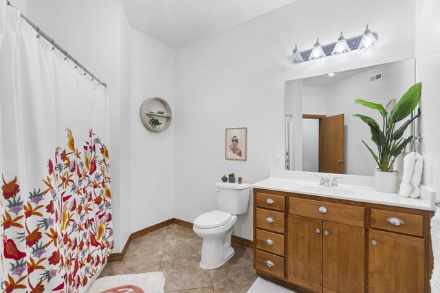 95 Highland Court, Strafford, MO 65757