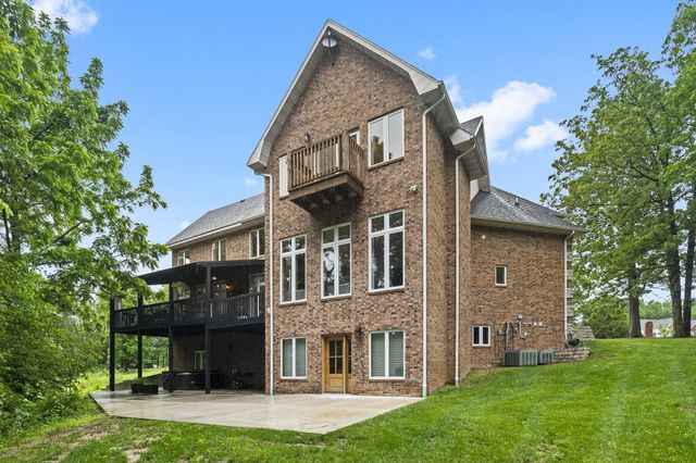 95 Highland Court, Strafford, MO 65757
