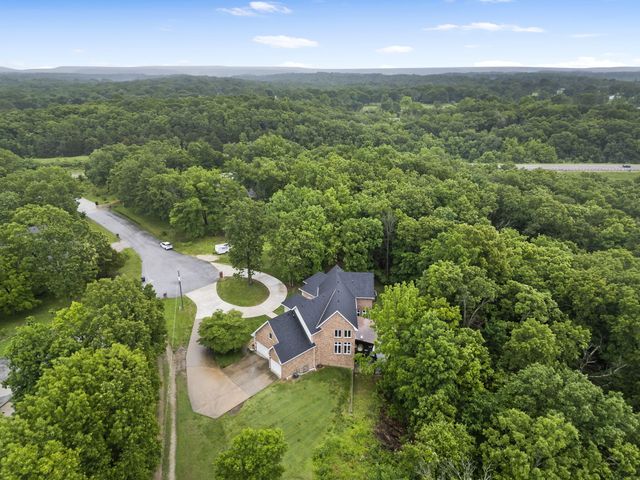 95 Highland Court, Strafford, MO 65757