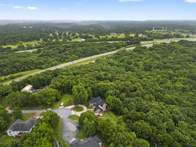 95 Highland Court, Strafford, MO 65757