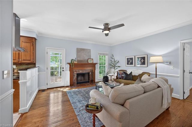 1018 Riverbend Drive, Advance, NC 27006