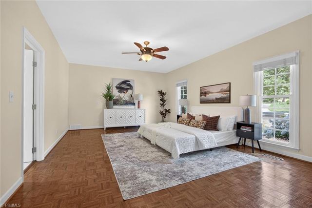 1018 Riverbend Drive, Advance, NC 27006