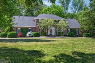 1018 Riverbend Drive, Advance, NC 27006