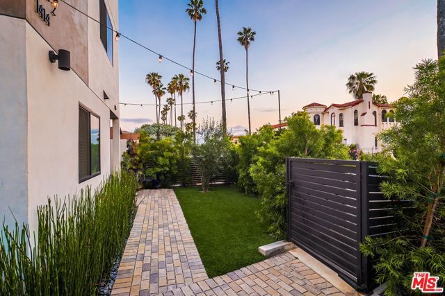 1414 S Orange Drive, Los Angeles, CA 90019