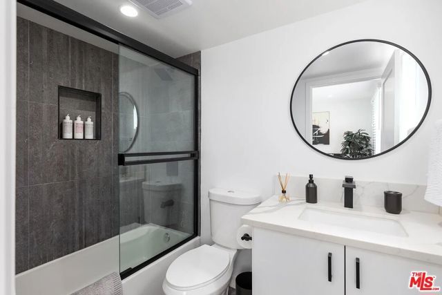 1414 S Orange Drive, Los Angeles, CA 90019