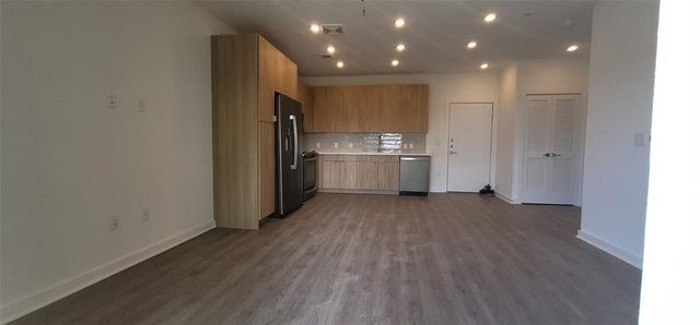 4802 S Congress Ave S 314, Austin, TX 78745