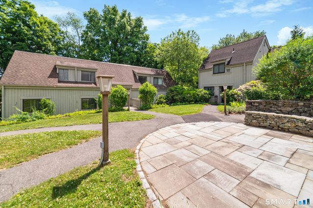 1 Heritage Village C, Southbury, CT 06488