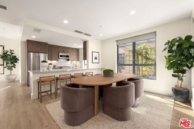 2300 Wilshire Boulevard 217, Santa Monica, CA 90403