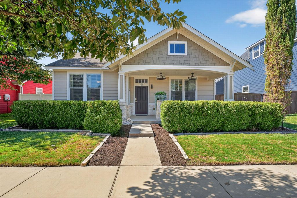 329 Newberry TRL, San Marcos, TX 78666